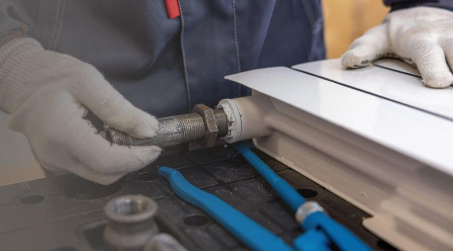 Professional water heater repair services in Leslie, MO